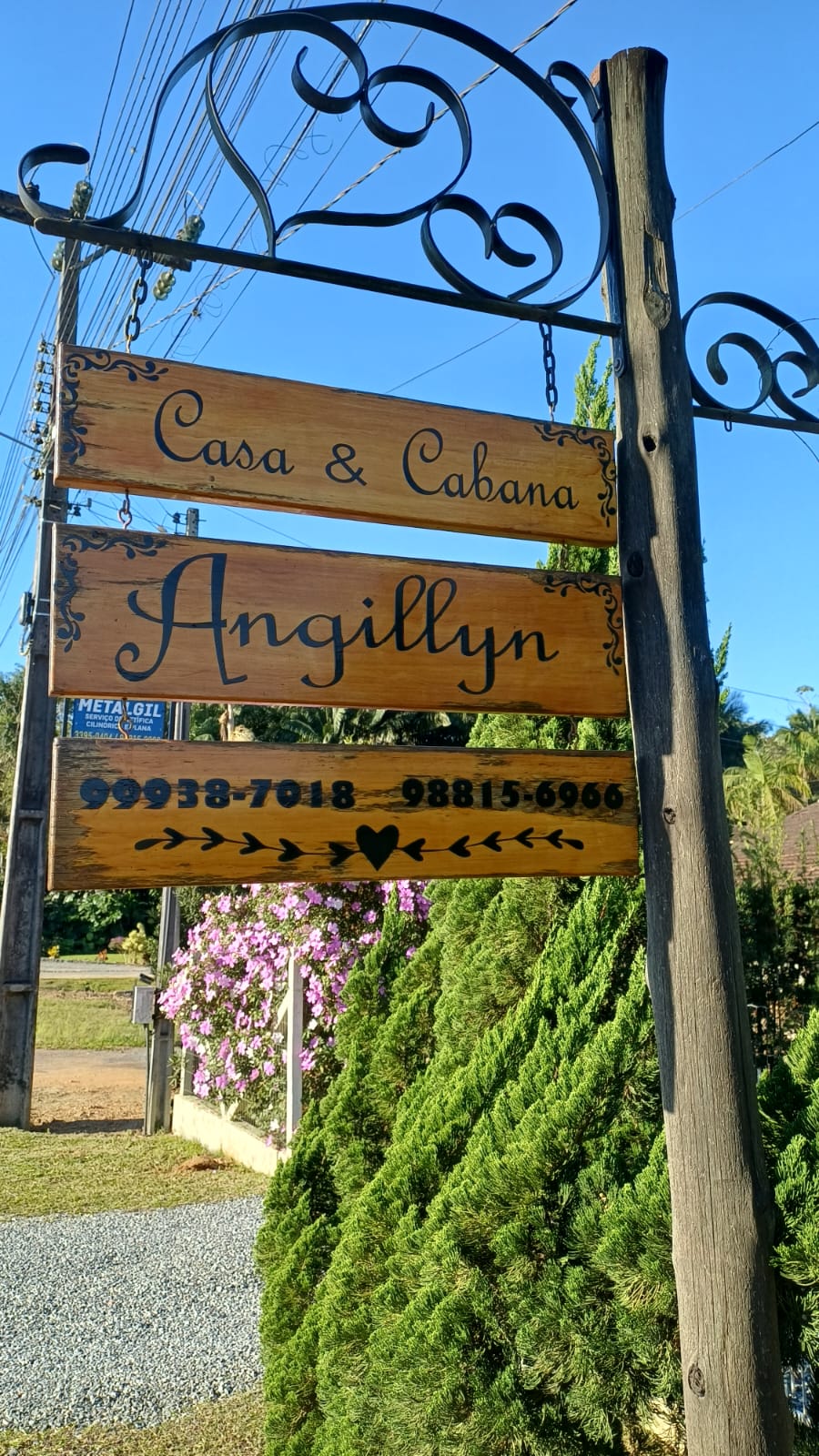 Placa de entrada da Casa & Cabana Angillyn em Pomerode Fundos